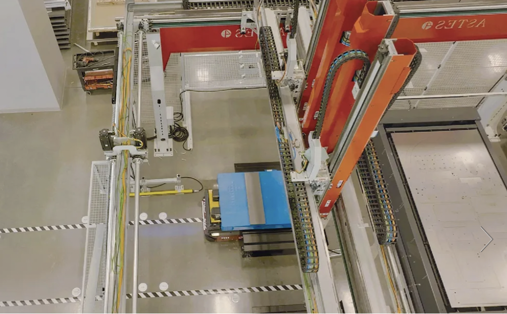 Travelers: Autonomous blank-to-bend system helps manufacturers eliminate bottlenecks, increase throughput