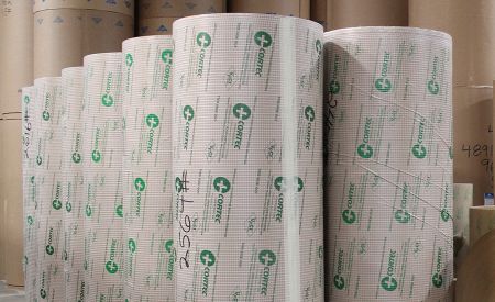 VCI reinforced paper for puncture prone metals packaging