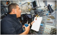 Discovery Space Shuttle flight STS-128 carries two Hispanic astronauts into history